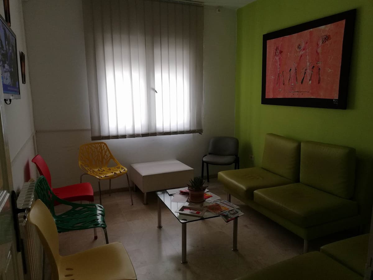 Cabinet médical Dr. Souilem — Salle d'attente